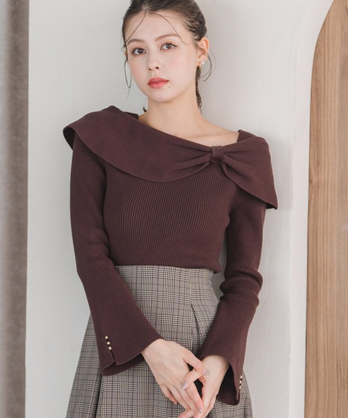 MISCH MASCH（ミッシュマッシュ）の「2025秋冬新作 アシメリボン2wayフレア袖ニット（ニット/セーター・レディース・ブラック/ブラウン/パープル/ホワイト・ﾌﾘ-）」の3枚目の写真