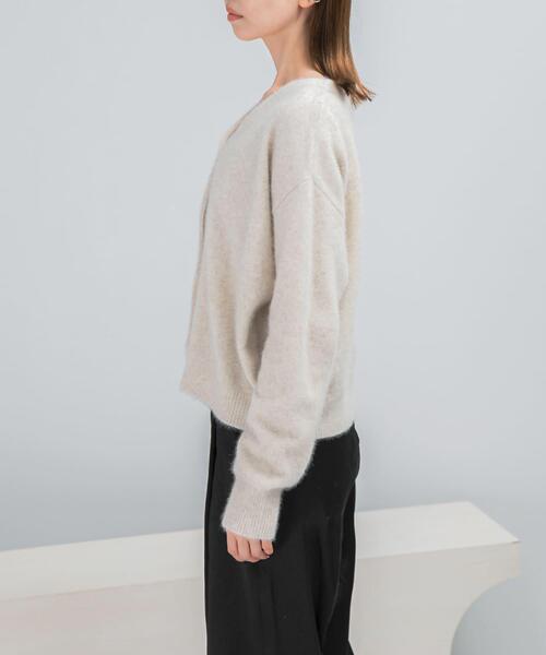 URBAN RESEARCH ROSSO WOMEN（アーバンリサーチ　ロッソ）の「エアリーニット2WAYカーディガン（カーディガン/ボレロ・レディース・ブラック/ベージュ/ホワイト系その他・FREE）」の7枚目の写真