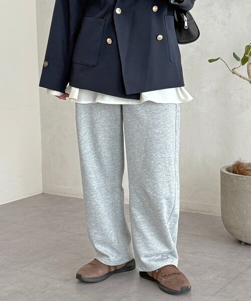 CPCM（シーピーシーエム）の「裏毛カーブスウェットパンツ（その他パンツ・レディース・グリーン系その他/ブラック/グレー/ブラウン・FREE）」の3枚目の写真