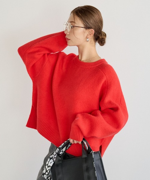 BAYFLOW（ベイフロー）の「コンフォートブークレニットプルオーバー（ニット/セーター・レディース・チャコール/ネイビー/ブラウン/ピンク/レッド/オフホワイト/グレー/グレイッシュベージュ/ライトブルー/イエロー/ホワイト系その他/グリーン・FREE）」の12枚目の写真