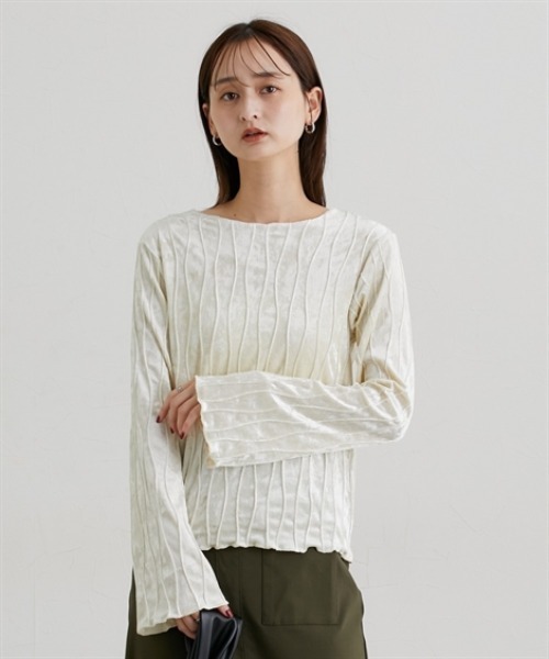 nissen（ニッセン）の「ウェーブタックベロアトップス（Tシャツ/カットソー・レディース・チャコール/アイボリー/ブラック・M/L）」の10枚目の写真