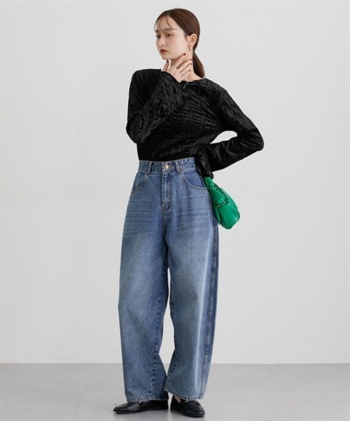 nissen（ニッセン）の「ウェーブタックベロアトップス（Tシャツ/カットソー・レディース・チャコール/アイボリー/ブラック・M/L）」の5枚目の写真