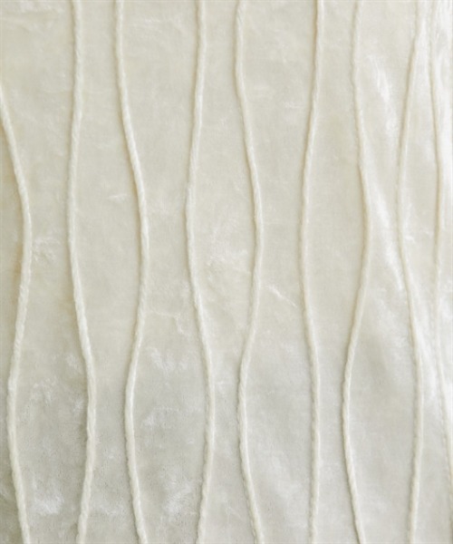 nissen（ニッセン）の「ウェーブタックベロアトップス（Tシャツ/カットソー・レディース・チャコール/アイボリー/ブラック・M/L）」の9枚目の写真