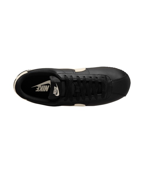 NIKE(ナイキ)の「NIKE Cortez Leather(ナイキ ウィメンズ コルテッツ)(スニーカー・メンズ・ホワイト系/レッド系/ブラック系・24cm/24.5cm/25cm/25.5cm/26cm/28cm/28.5cm/29cm/23cm/23.5cm/26.5cm/27.5cm/27cm)」の17枚目の写真