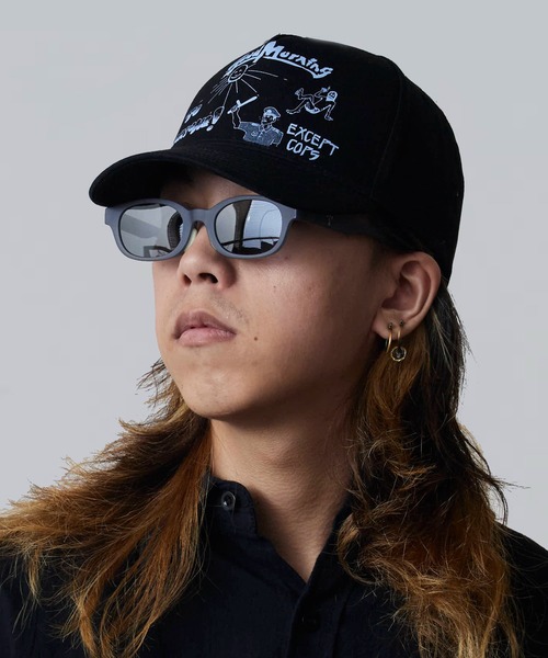 eye c u/アイシーユー TXL オーバルシェイプ ラバーロゴ サングラス