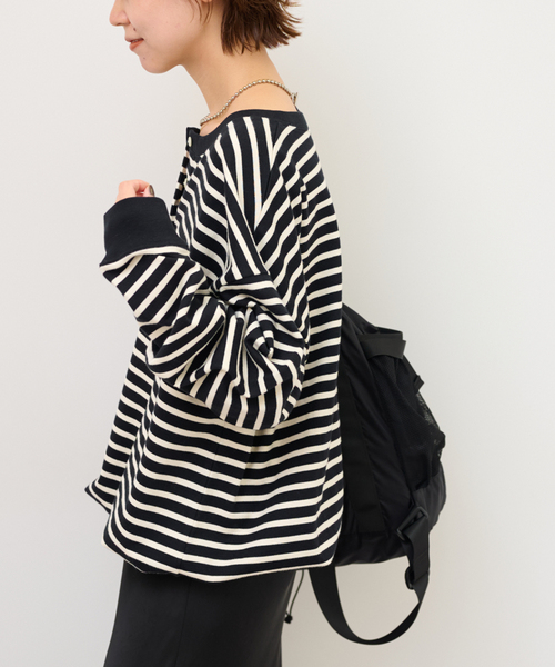 JOURNAL STANDARD relume（ジャーナルスタンダード　レリューム）の「オーバーサイズヘンリーネック（Tシャツ/カットソー・レディース・ブラック系その他/ブラック/ホワイト・FREE）」の17枚目の写真