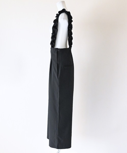 Neige(ネージュ)の「フリルストラップサロペットパンツ(サロペット/オーバーオール・レディース・ネイビー/ブラック・ONE SIZE)」の17枚目の写真