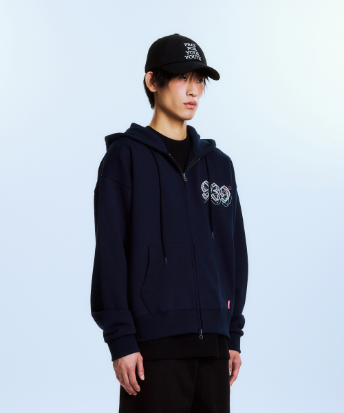 ARCHIVE BOLD（アーカイブボールド）の「UNDEFEATED HOOD ZIP-UP (NAVY