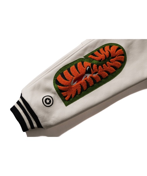 SHARK VARSITY JACKET（スタジャン）｜A BATHING APE（アベイシング