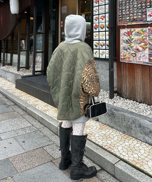 Alley Tokyo(アリートーキョー)の「【MENDL'S】キルティング×ヒョウ柄BIGブルゾン(ブルゾン・レディース・カーキ・FREE)」の8枚目の写真