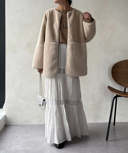 DouDou(ドゥドゥ)の「【WEB限定】リバーシブルフェイクムートンコート(その他アウター・レディース・グレイッシュベージュ/チャコールグレー・FREE)」の14枚目の写真