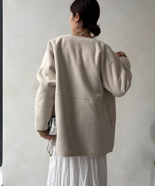 DouDou(ドゥドゥ)の「【WEB限定】リバーシブルフェイクムートンコート(その他アウター・レディース・グレイッシュベージュ/チャコールグレー・FREE)」の21枚目の写真