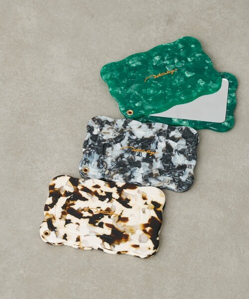 BIRTHDAY BAR（バースデイバー）の「スクエアアセチミラー（手鏡/メイクミラー・レディース・ホワイト/ブラック/グリーン・0）」の17枚目の写真