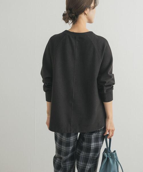 URBAN RESEARCH DOORS（アーバンリサーチドアーズ）の「『WEB/一部店舗限定カラー』ラグランフレアプルオーバー（Tシャツ/カットソー・レディース・パープル/ミント/チャコールグレー/グレー・MEDIUM）」の14枚目の写真