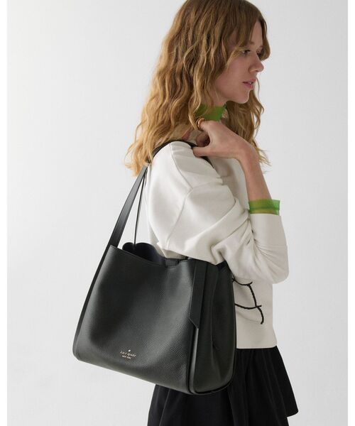 kate spade new york(ケイトスペード ニューヨーク)の「ノット ラージ キャリーオール(ショルダーバッグ・レディース・ブラック・ONESIZE)」の1枚目の写真