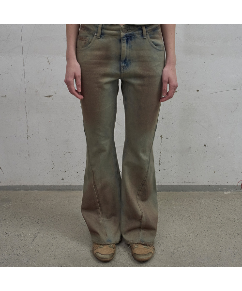 LCDC TM(エルシーディーシーティーエム)の「CUT-OUT WAIST WASHED DENIM (SAND GREY)(デニムパンツ・レディース・サンドグレー・SMALL/MEDIUM)」の5枚目の写真