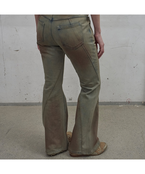LCDC TM(エルシーディーシーティーエム)の「CUT-OUT WAIST WASHED DENIM (SAND GREY)(デニムパンツ・レディース・サンドグレー・SMALL/MEDIUM)」の7枚目の写真
