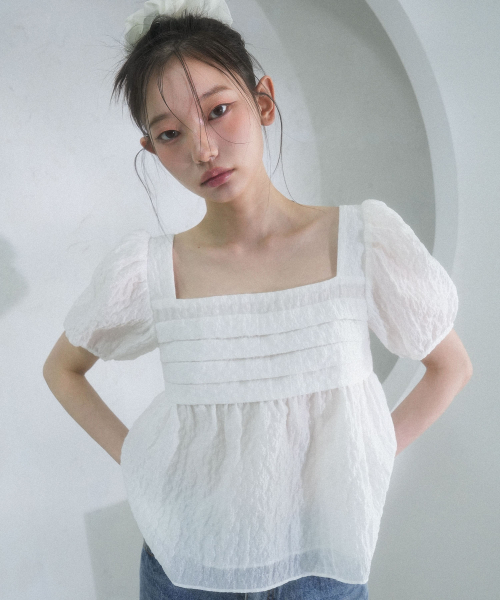 Vivacious(ビバシャス)の「Snow Oganza Puff Blouse BLUE(シャツ/ブラウス・レディース・ブルー・SMALL/MEDIUM)」の3枚目の写真