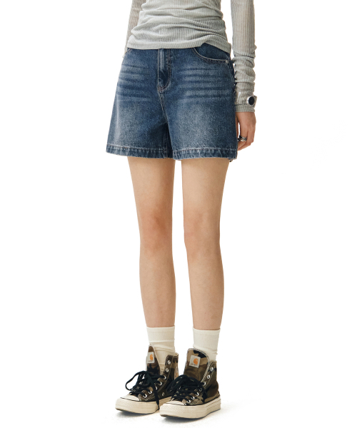 DECET WOMEN(デケット ウーマン)の「シグネチャーデニムショーツ DCWPT007BlueB(その他パンツ・レディース・その他・SMALL/MEDIUM/LARGE/X-SMALL)」の6枚目の写真