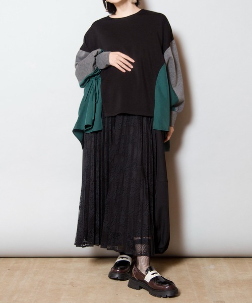 OSMOSIS(オズモーシス)の「サイドギャザープルオーバー(Tシャツ/カットソー・レディース・グレイッシュベージュ/グリーン/ブラック・ONE SIZE)」の14枚目の写真