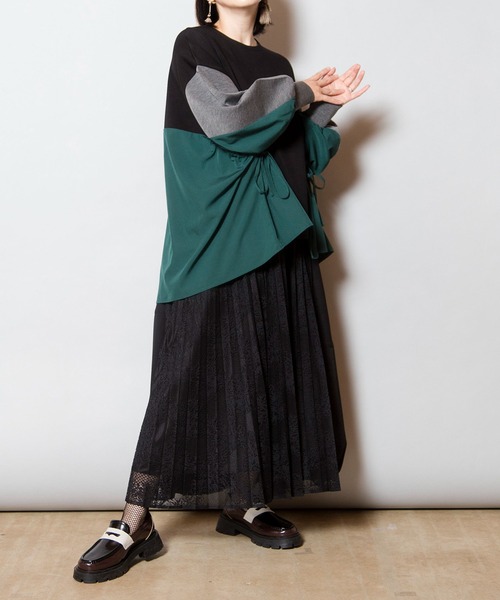 OSMOSIS(オズモーシス)の「サイドギャザープルオーバー(Tシャツ/カットソー・レディース・グレイッシュベージュ/グリーン/ブラック・ONE SIZE)」の18枚目の写真