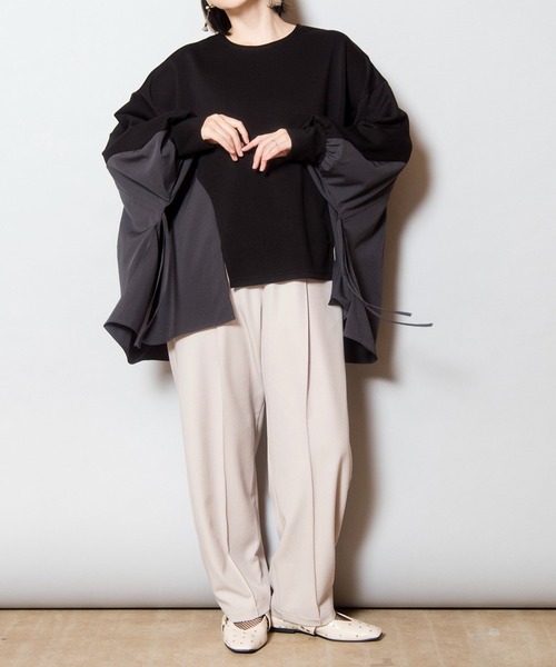 OSMOSIS(オズモーシス)の「サイドギャザープルオーバー(Tシャツ/カットソー・レディース・グレイッシュベージュ/グリーン/ブラック・ONE SIZE)」の21枚目の写真