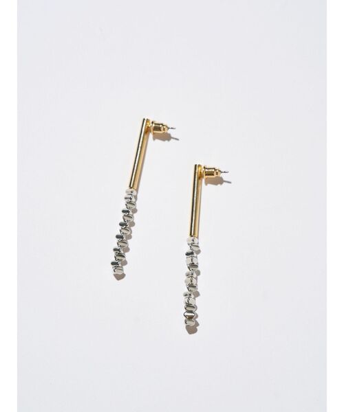 ELENDEEK（エレンディーク）の「メタルビーズスティックピアス（ピアス（両耳用）・レディース・シルバー/ゴールド・FREE）」の2枚目の写真