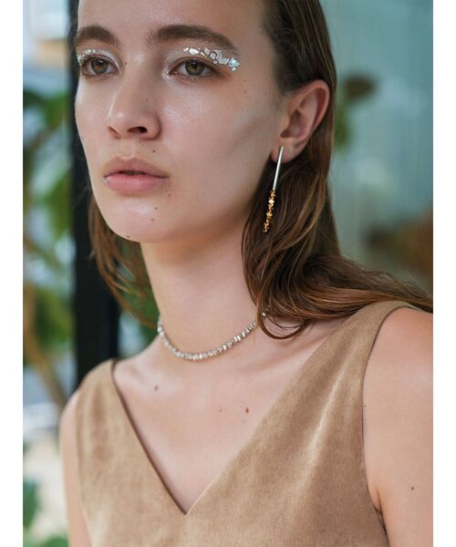 ELENDEEK（エレンディーク）の「メタルビーズスティックピアス（ピアス（両耳用）・レディース・シルバー/ゴールド・FREE）」の4枚目の写真