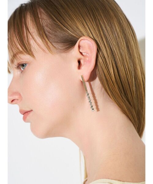 ELENDEEK（エレンディーク）の「メタルビーズスティックピアス（ピアス（両耳用）・レディース・シルバー/ゴールド・FREE）」の9枚目の写真