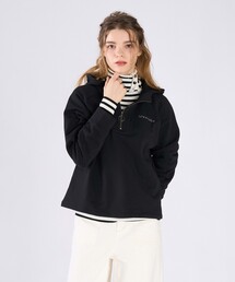 To b. by agnes b.（トゥービーバイアニエスベー）の「コットン ハーフジップ スウェットフーディー（マウンテンパーカー）」