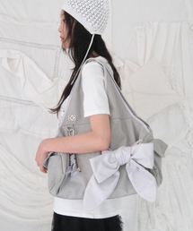 SIWEOL107（シウォル107）の「Bow Shoulder Bag (Nylon Light Grey)（ショルダーバッグ）」