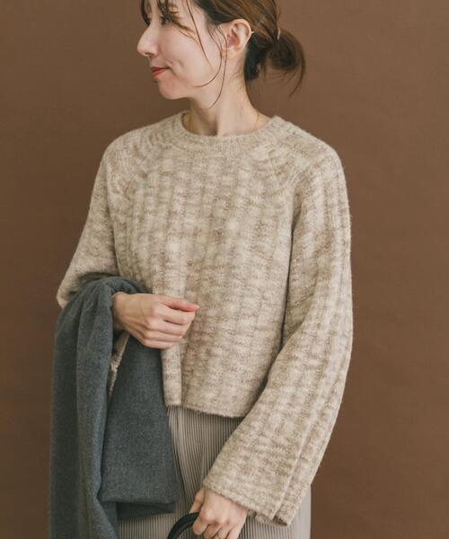 ITEMS URBANRESEARCH（アイテムズ アーバンリサーチ）の「ワイドスリーブミックスニット（ニット/セーター・レディース・イエロー/ベージュ/グレー・FREE）」の6枚目の写真