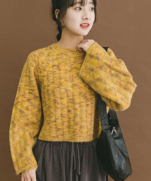 ITEMS URBANRESEARCH（アイテムズ アーバンリサーチ）の「ワイドスリーブミックスニット（ニット/セーター・レディース・イエロー/ベージュ/グレー・FREE）」の21枚目の写真