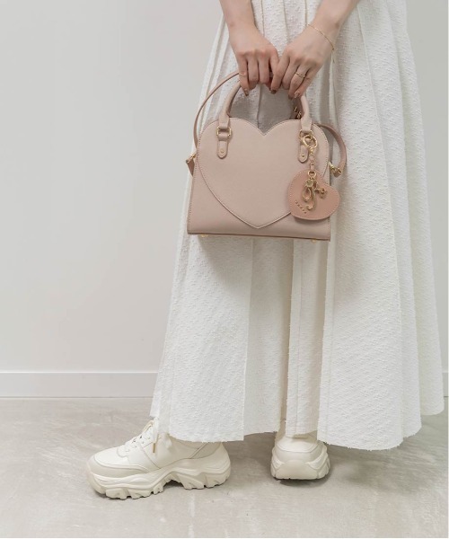 りんちゃん　　　ランダ 【美品】RANDA モノグラムカッティング　M モノグラムカッティングデザインスニーカー（スニーカー）｜RANDA