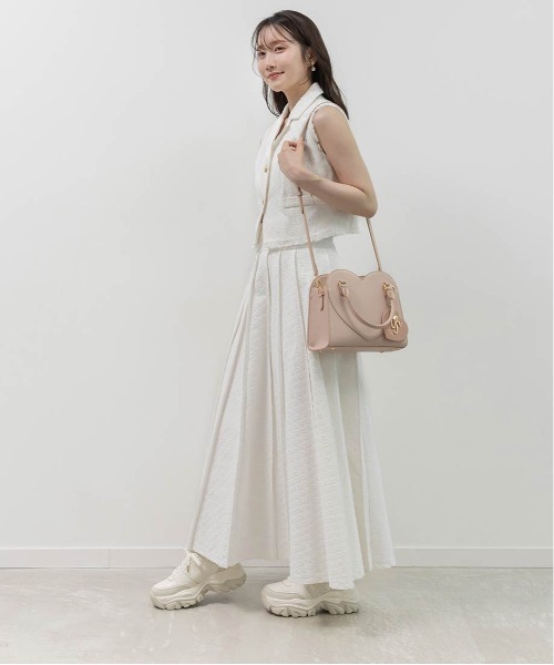 りんちゃん　　　ランダ 【美品】RANDA モノグラムカッティング　M モノグラムカッティングデザインスニーカー（スニーカー）｜RANDA