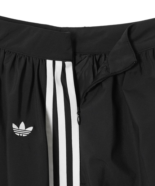adidas（アディダス）の「adidas ORI  BALLOON LONG SKIRT KC8088（スカート・レディース・ブラック・SMALL/MEDIUM/LARGE）」の5枚目の写真