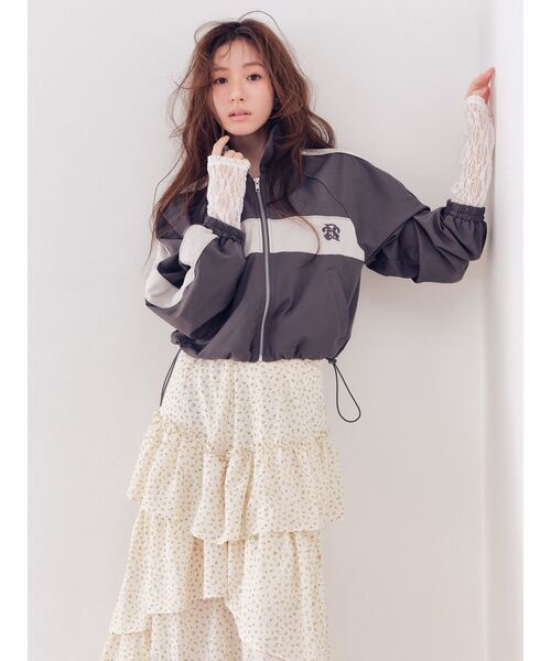 RESEXXY(リゼクシー)の「カップインレーストップス(Tシャツ/カットソー・レディース・ホワイト/ブラック・FREE)」の8枚目の写真