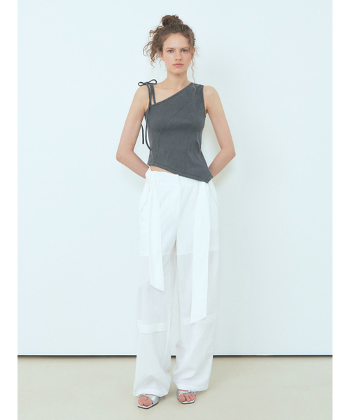 ETMON(エトモン)の「One-Shoulder Strap Top Charcoal(Tシャツ/カットソー・レディース・その他・FREE)」の4枚目の写真