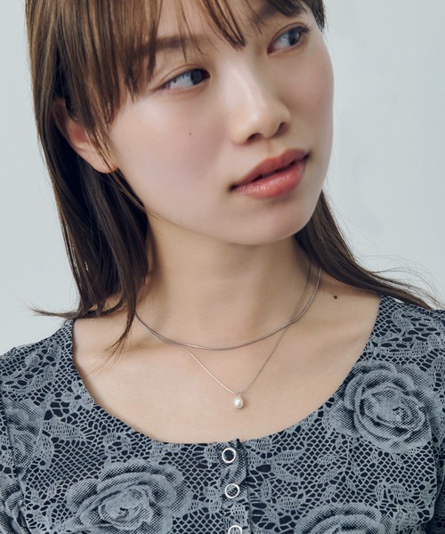 GOLDY（ゴールディ）の「【金属アレルギー軽減】スネーク チェーン & ウォーター パール レイヤード ステンレス ネックレス（ネックレス・レディース・ゴールド/シルバー・FREE）」の7枚目の写真