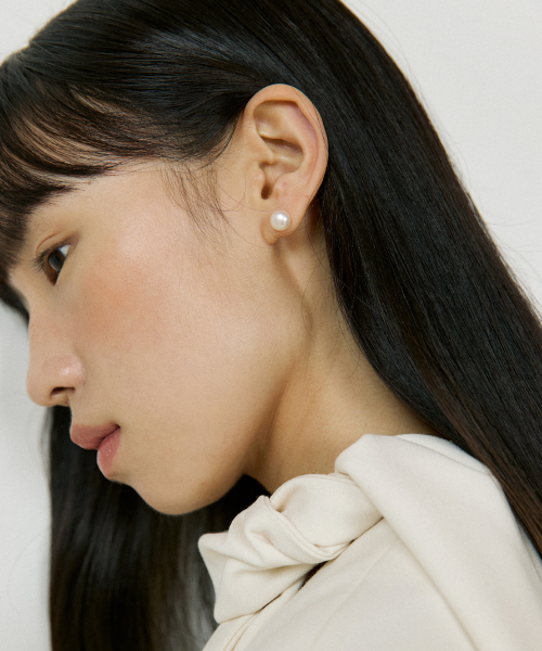 LUCIR ZU（ルシールズ）の「7mm Pearl Silver Earring（ピアス（両耳用）・レディース・その他・FREE）」の3枚目の写真