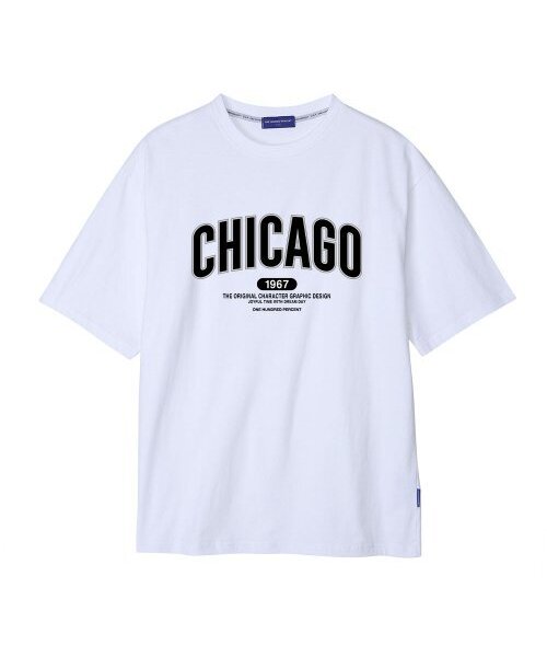 ONEHUNDREDPERCENT FOR WOMAN(ワンハンドレッドパーセントフォーウーマン)の「OHP x DREAMDAY シカゴレタリングセミオーバー半袖Tシャツ(Tシャツ/カットソー・メンズ・その他・S/M/L/2XL/XL)」の1枚目の写真