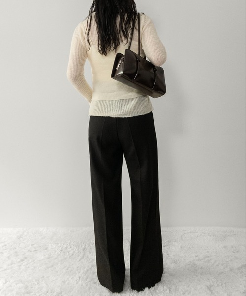 on:nue（オンニュ）の「【on:nue】[着用動画あり！] [低身長/高身長/サイズ展開有/3色展開] ダブルタックセンタープレススラックスパンツ/2026 SS COLLECTION（スラックス・レディース・ブラウン/ブラック/アイボリー・LARGE/MEDIUM/SMALL）」の9枚目の写真