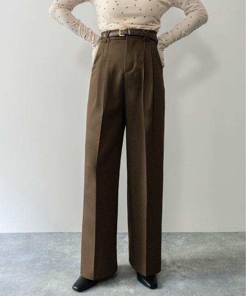 on:nue（オンニュ）の「【on:nue】[着用動画あり！] [低身長/高身長/サイズ展開有/3色展開] ダブルタックセンタープレススラックスパンツ/2026 SS COLLECTION（スラックス・レディース・ブラウン/ブラック/アイボリー・LARGE/MEDIUM/SMALL）」の21枚目の写真