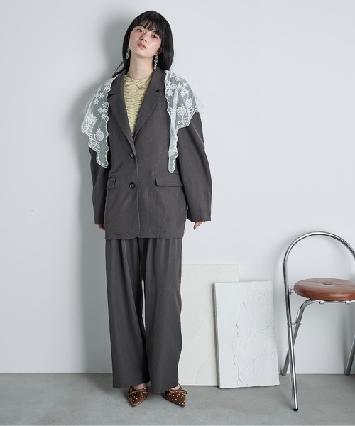 THE YOn（ザヨン）の「チュールフラワーレーストライアングルスカーフ（バンダナ/スカーフ・レディース・ブラック/オフホワイト・FREE）」の9枚目の写真