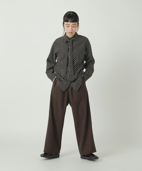 ZUCCa(ズッカ)の「DOT SQUARE PRINT / S(シャツ/ブラウス・レディース・ベージュ/ブラック・M size)」の7枚目の写真