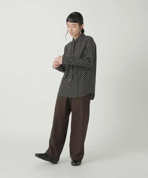 ZUCCa(ズッカ)の「DOT SQUARE PRINT / S(シャツ/ブラウス・レディース・ベージュ/ブラック・M size)」の8枚目の写真