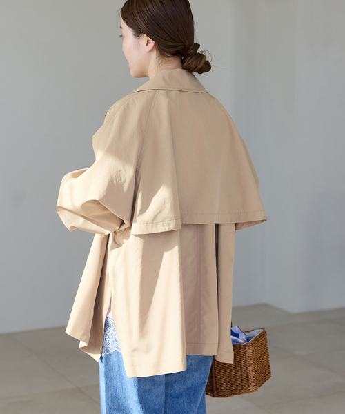 IENA(イエナ)の「《新色/WEB限定/追加4》ポプリンオーバーショートコート(トレンチコート・レディース・ナチュラル/ブルー/ブラック・36/38)」の22枚目の写真