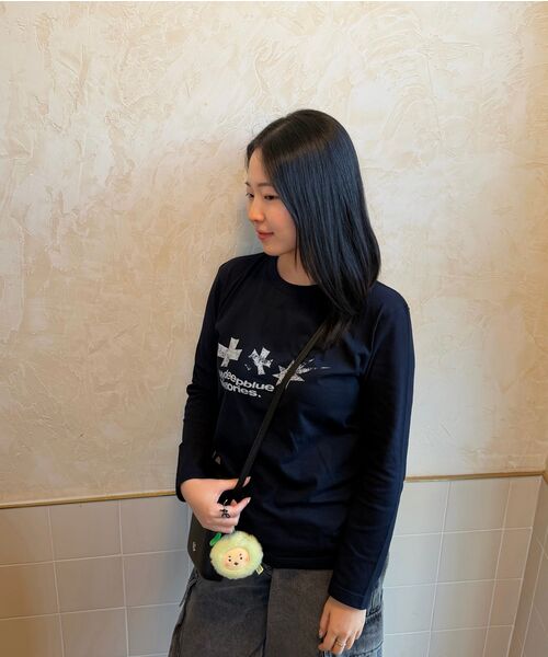 mydeepbluememories（マイディープブルーメモリーズ）の「SYMBOL GRAPHIC LONG SLEEVE(NAVY)（Tシャツ/カットソー・レディース・ネイビー・LARGE/SMALL）」の5枚目の写真