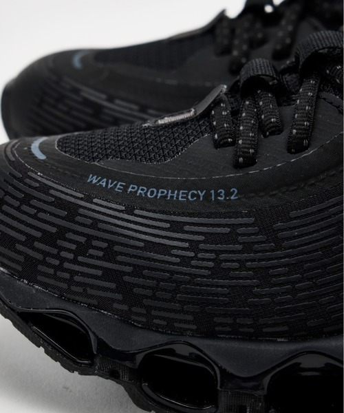 MIZUNO(ミズノ )の「WAVE PROPHECY 13.2 D1GA260502(スニーカー・メンズ・ブラック・26.0cm/26.5cm/27.0cm/27.5cm/28.0cm/29.0cm/28.5cm/25.0cm/24.5cm/25.5cm)」の11枚目の写真