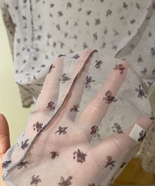 Girly Doll(ガーリードール)の「ハイネックシアーカットソー(Tシャツ/カットソー・レディース・ホワイト/パープル/ブラック/ブラック系その他/ホワイト系その他・F)」の21枚目の写真